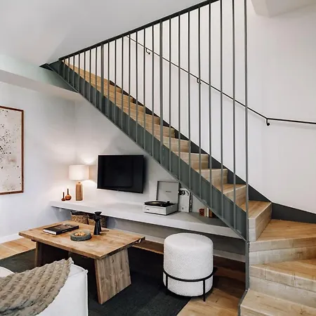 Campro - 3 Bedrooms W/ Balcony In Eixample Esquerra Apartament Barcelona